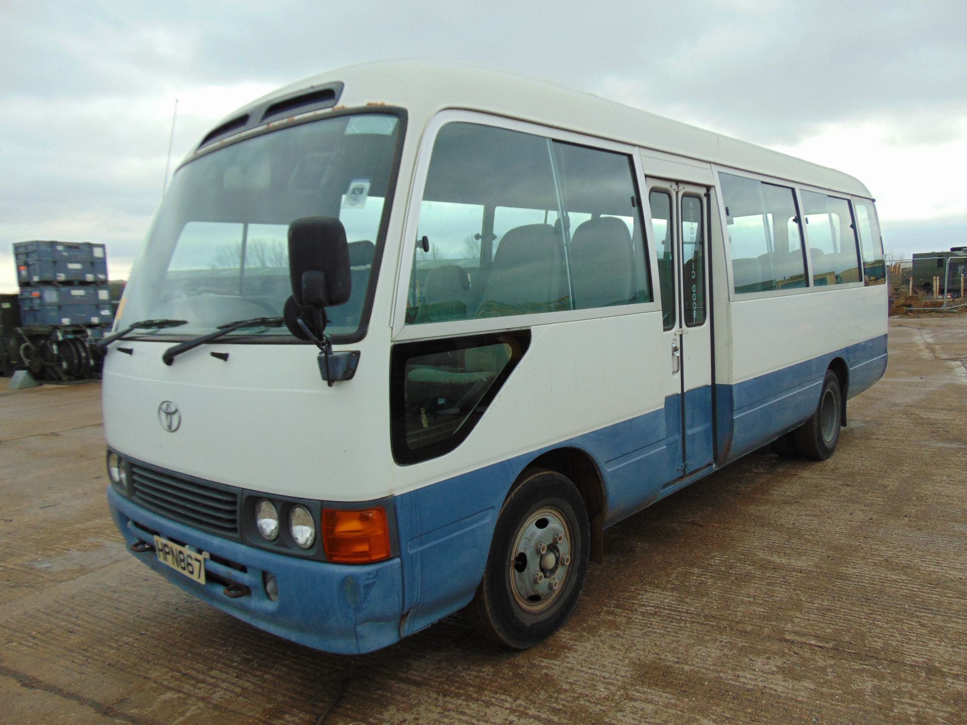 Toyota Coaster 21 seat Bus/Coach - Image 3 of 16
