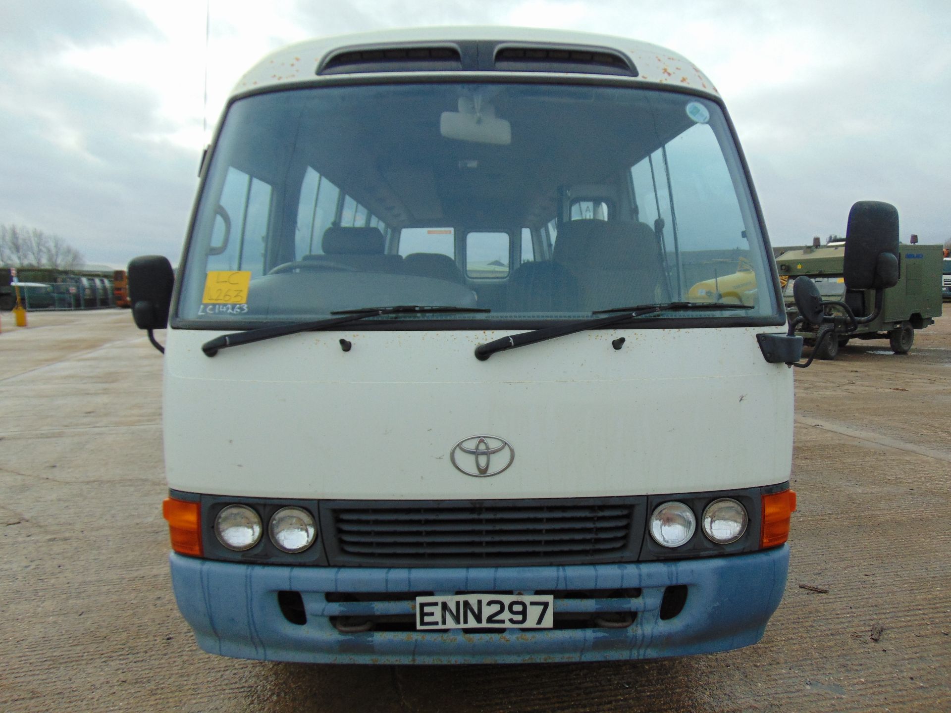 Toyota Coaster 21 seat Bus/Coach - Image 2 of 15