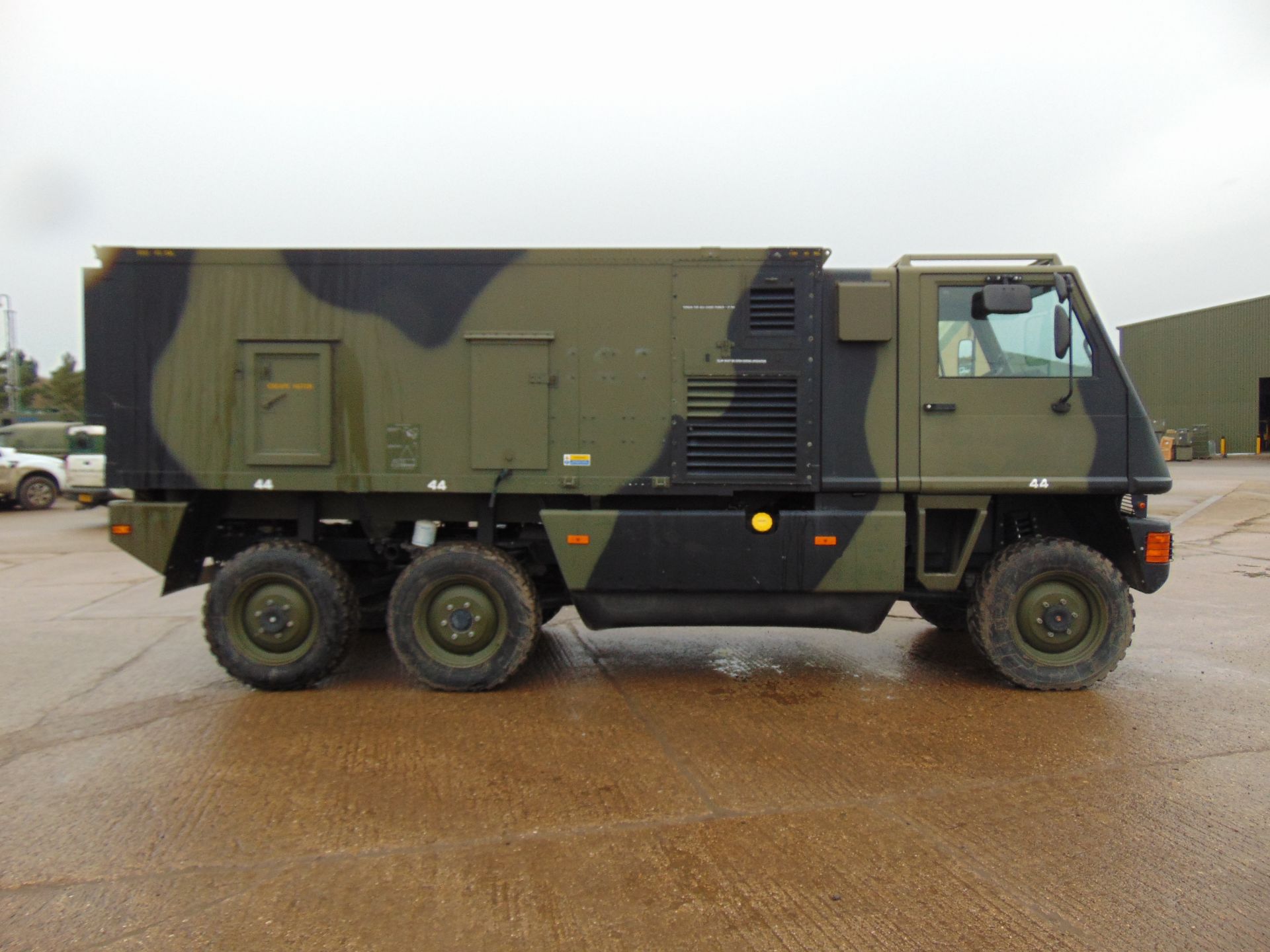 Ex Reserve Left Hand Drive Mowag Bucher Duro II 6x6 High-Mobility Tactical Vehicle - Image 5 of 17
