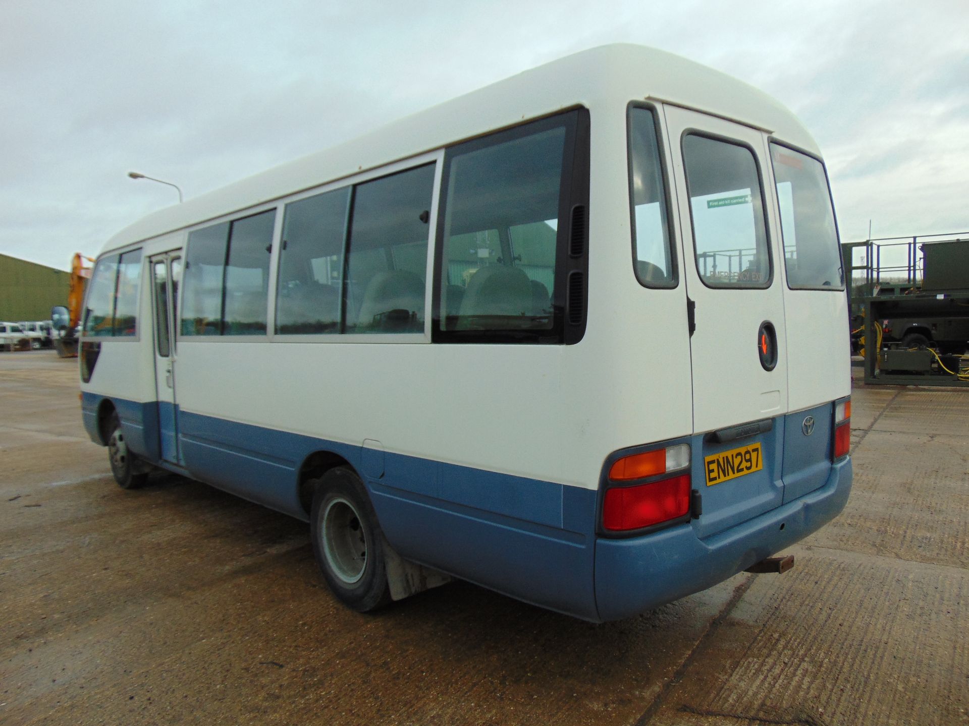 Toyota Coaster 21 seat Bus/Coach - Image 8 of 15