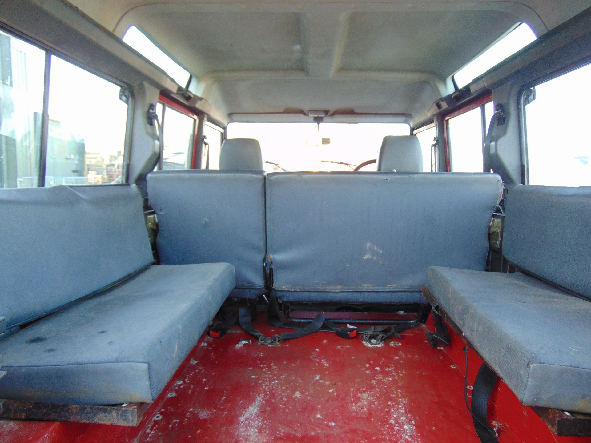 Land Rover 110 TD5 Station Wagon - Image 13 of 20
