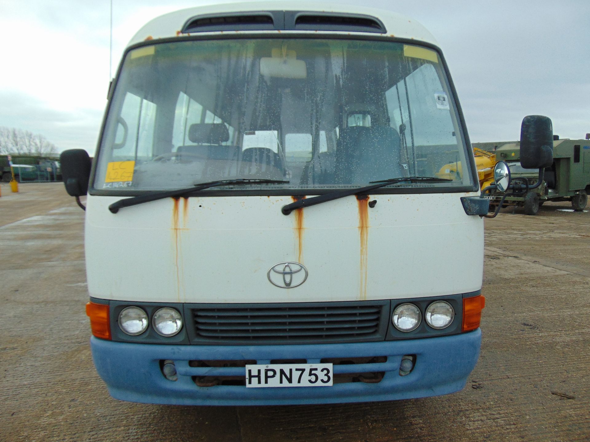 Toyota Coaster 21 seat Bus/Coach - Image 2 of 15