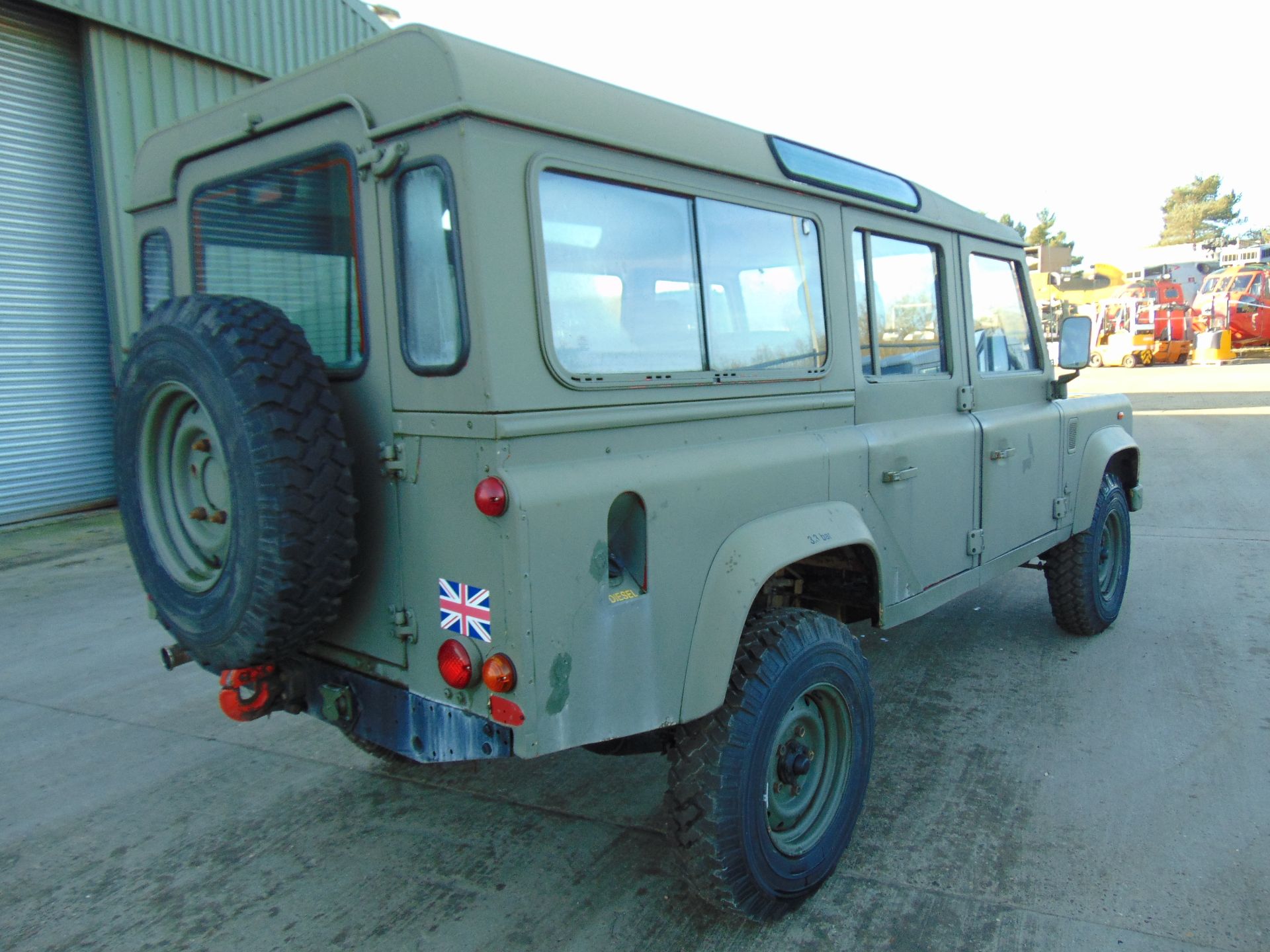 Land Rover 110 TD5 Station Wagon - Image 6 of 20
