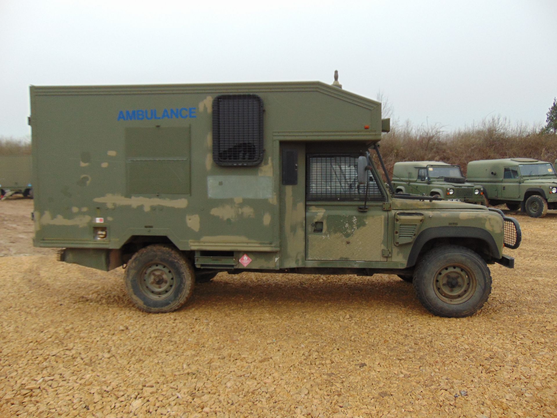 Military Specification Land Rover Wolf 130 ambulance - Image 5 of 17