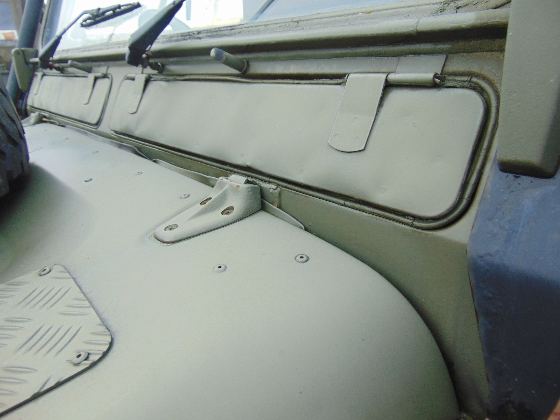 Land Rover Defender TITHONUS 110 Hard Top - Image 18 of 20