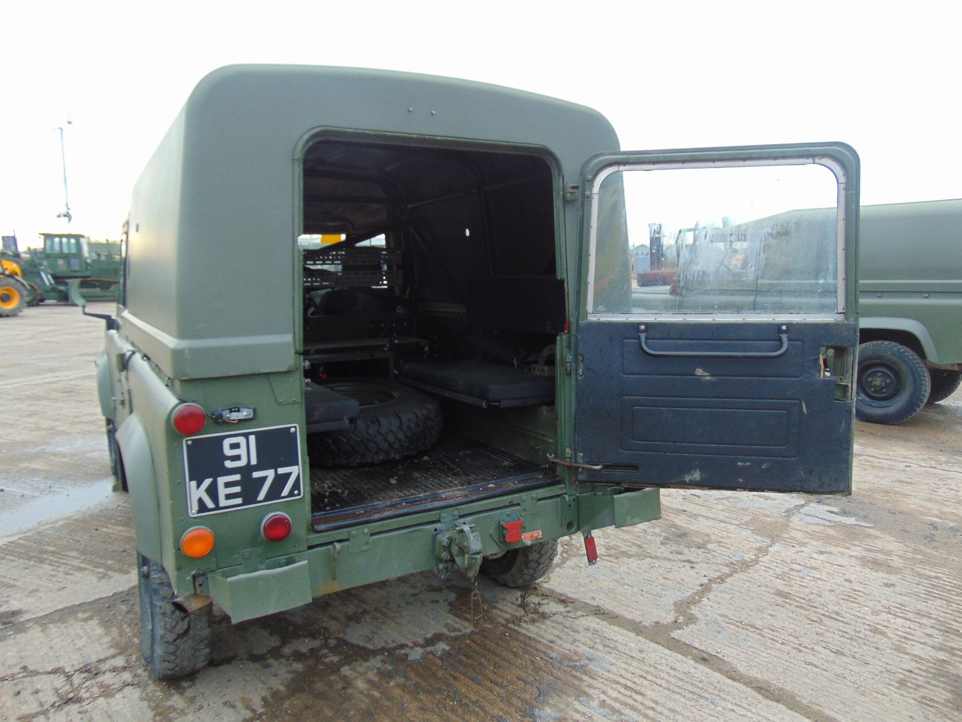 Land Rover Defender TITHONUS 110 Hard Top - Image 12 of 19