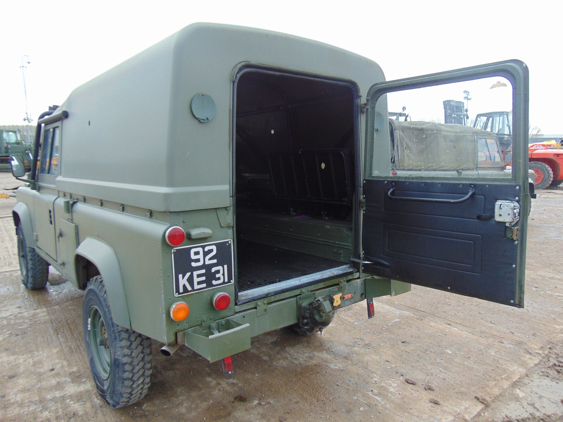 Land Rover Defender TITHONUS 110 Hard Top - Image 12 of 20