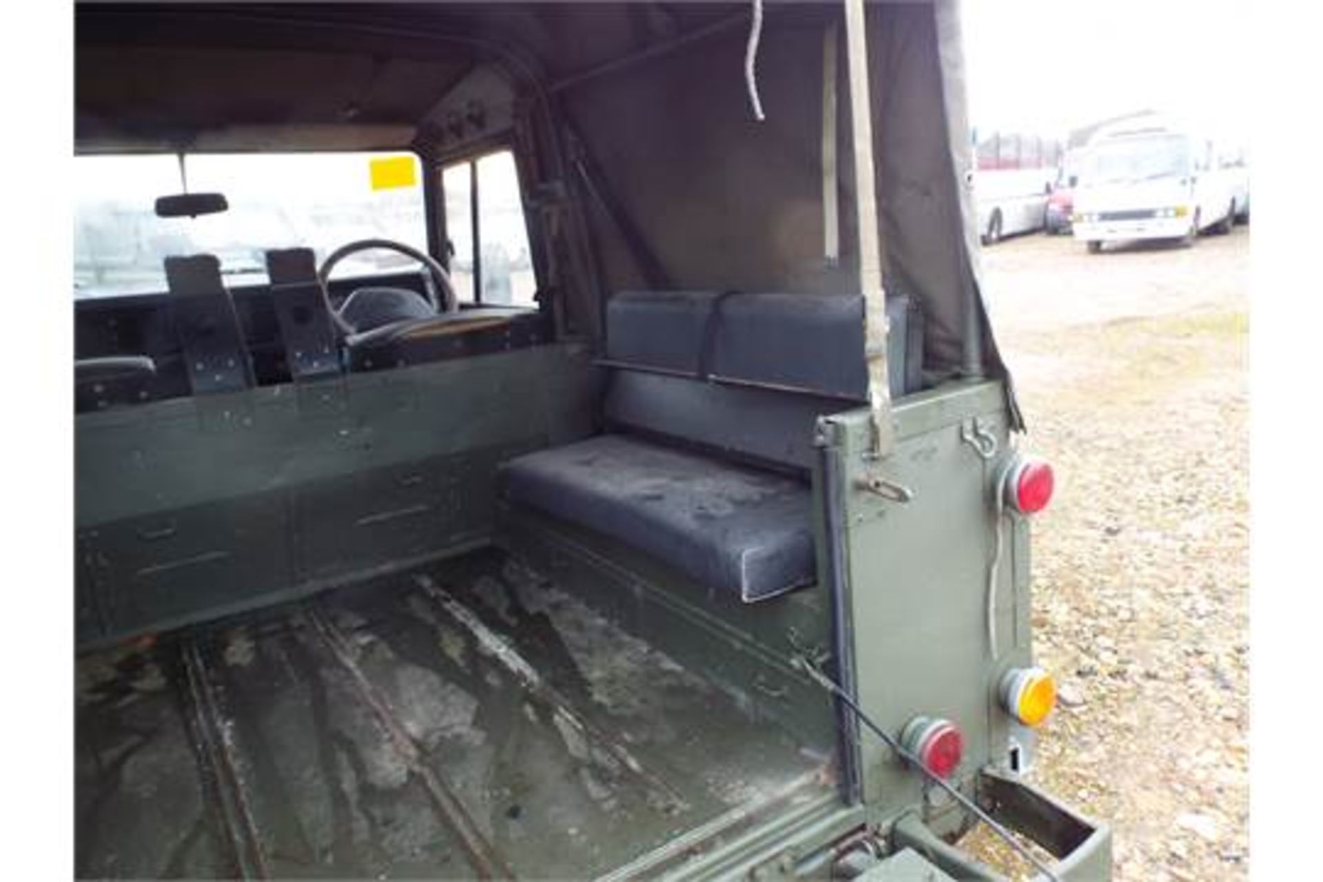 Land Rover Defender 90 Soft Top - Bild 14 aus 22