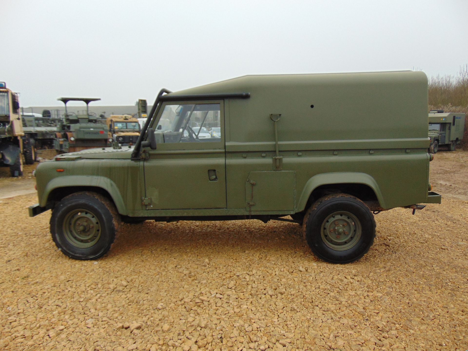 Land Rover Defender TITHONUS 110 Hard Top - Image 4 of 18