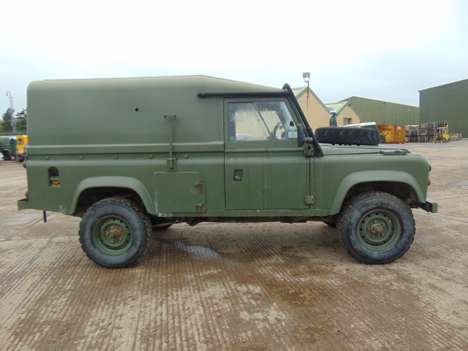 Land Rover Defender TITHONUS 110 Hard Top - Image 5 of 19