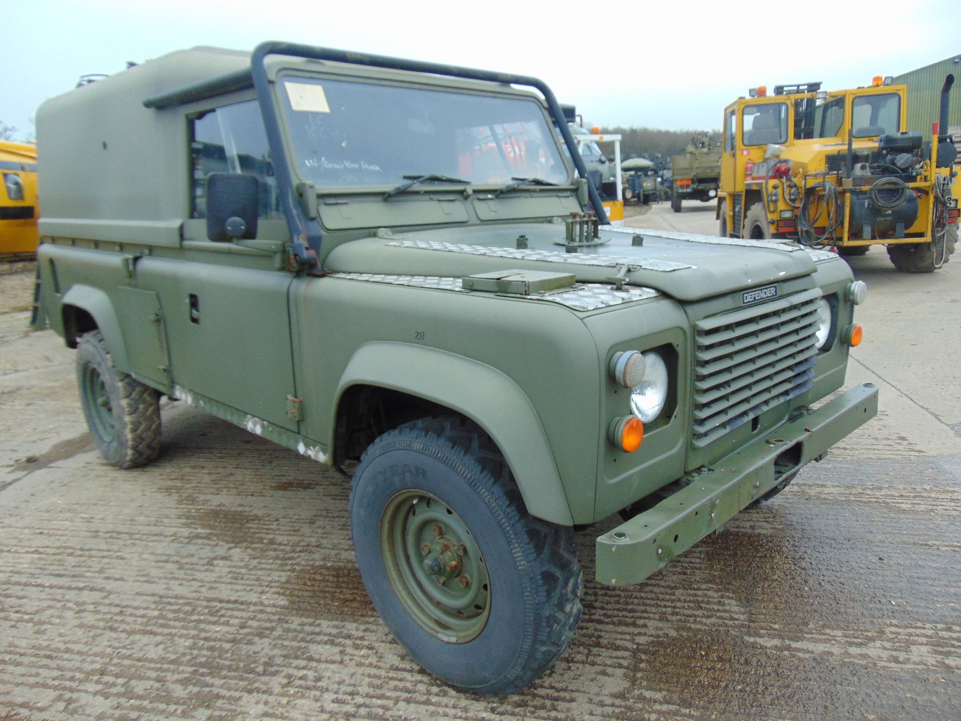 Land Rover Defender TITHONUS 110 Hard Top