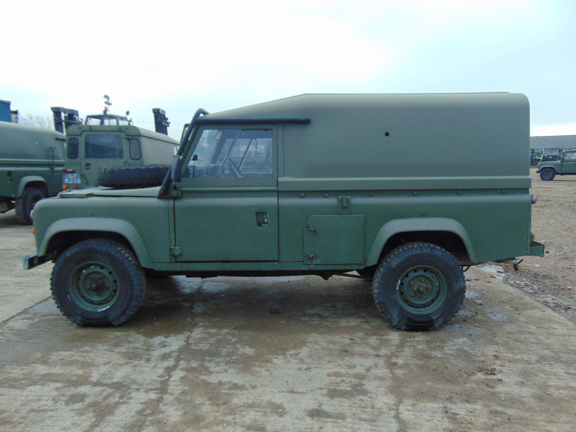 Land Rover Defender TITHONUS 110 Hard Top - Image 4 of 20