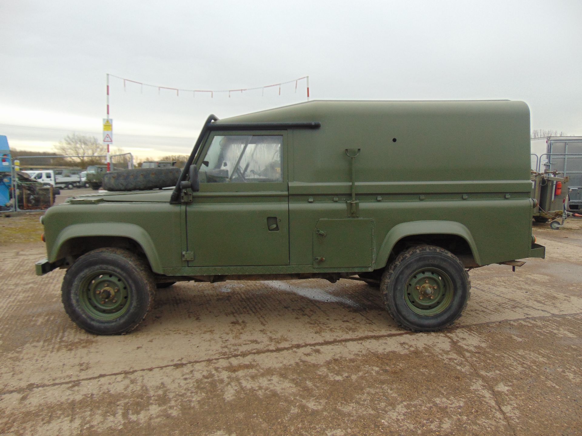 Land Rover Defender TITHONUS 110 Hard Top - Image 4 of 19