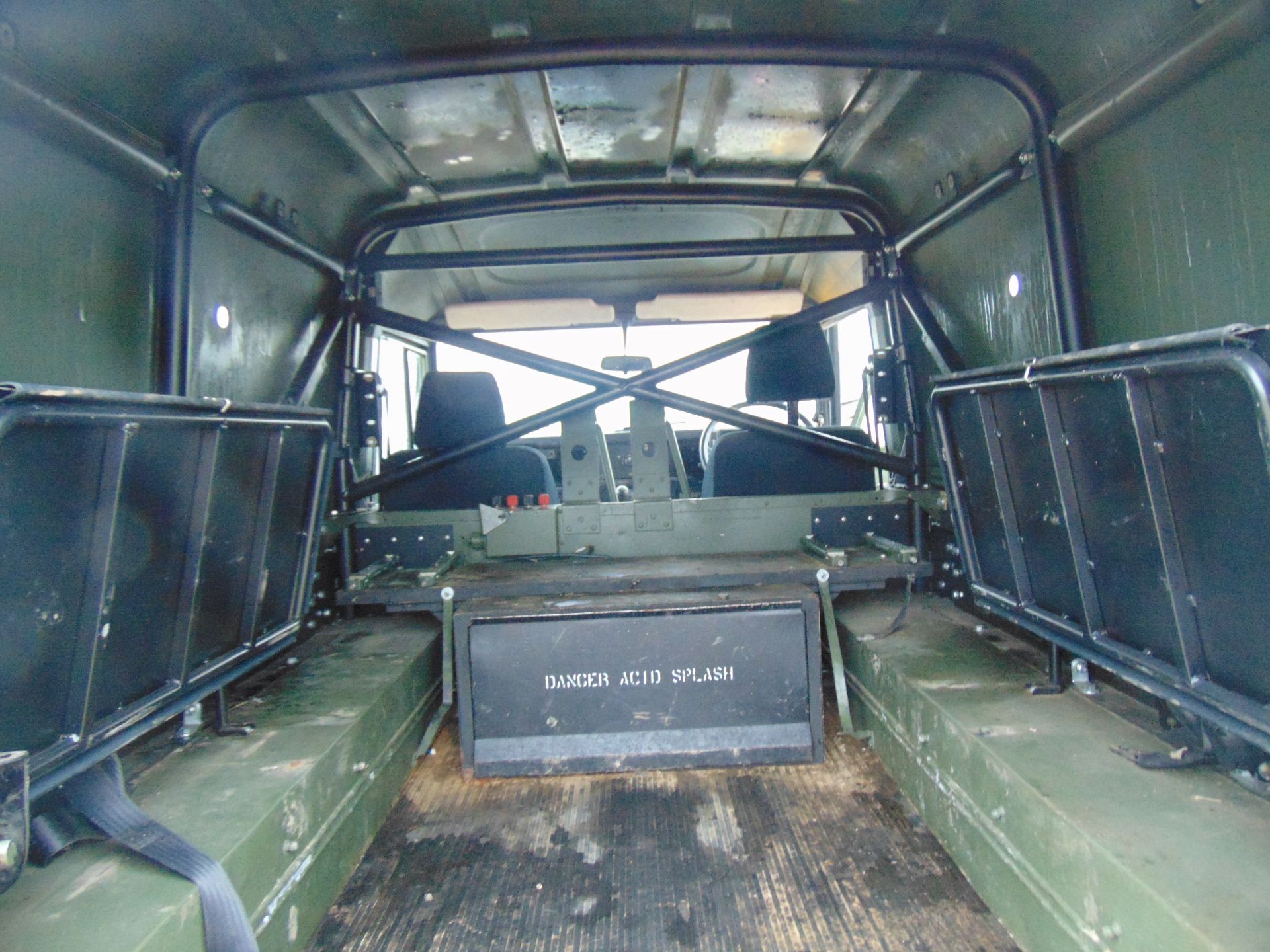 Land Rover Defender TITHONUS 110 Hard Top - Image 12 of 19