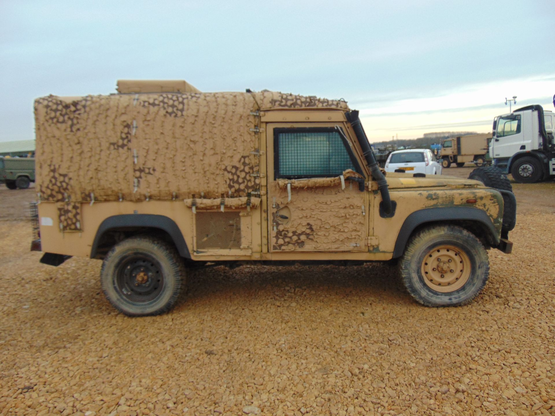 Land Rover 110 300TDi Snatch-2A - Image 5 of 17