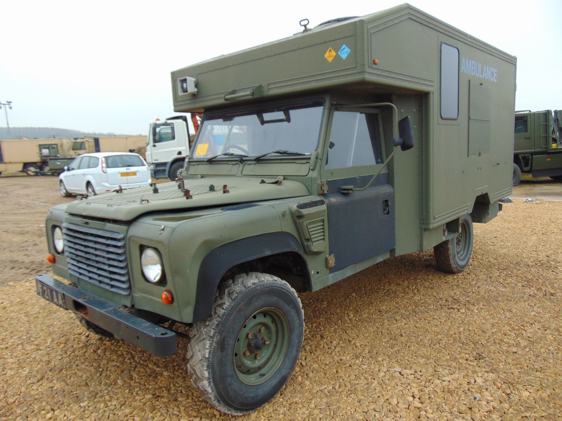 Military Specification Land Rover Wolf 130 ambulance - Image 3 of 19