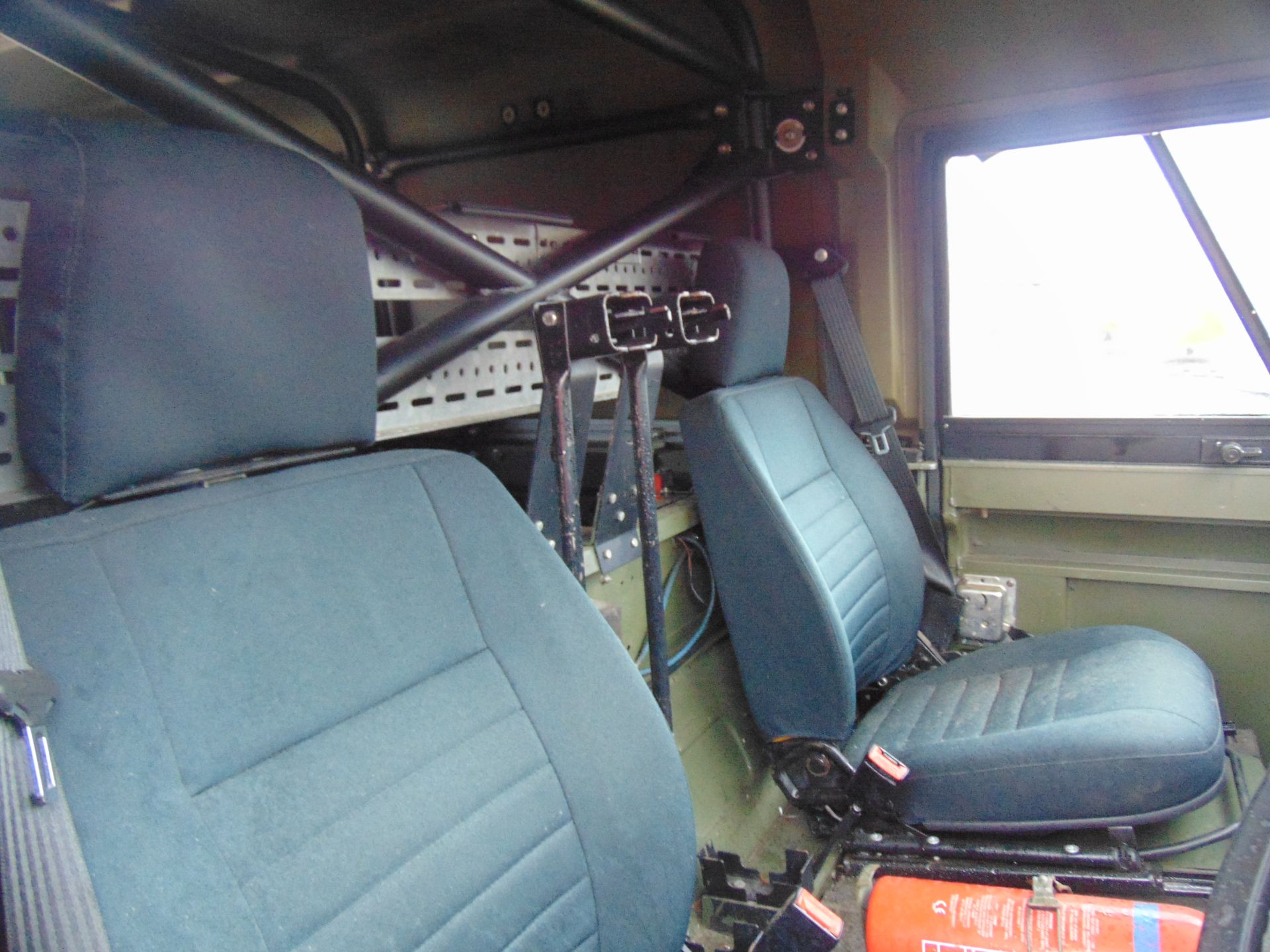 Land Rover Defender TITHONUS 110 Hard Top - Image 11 of 20