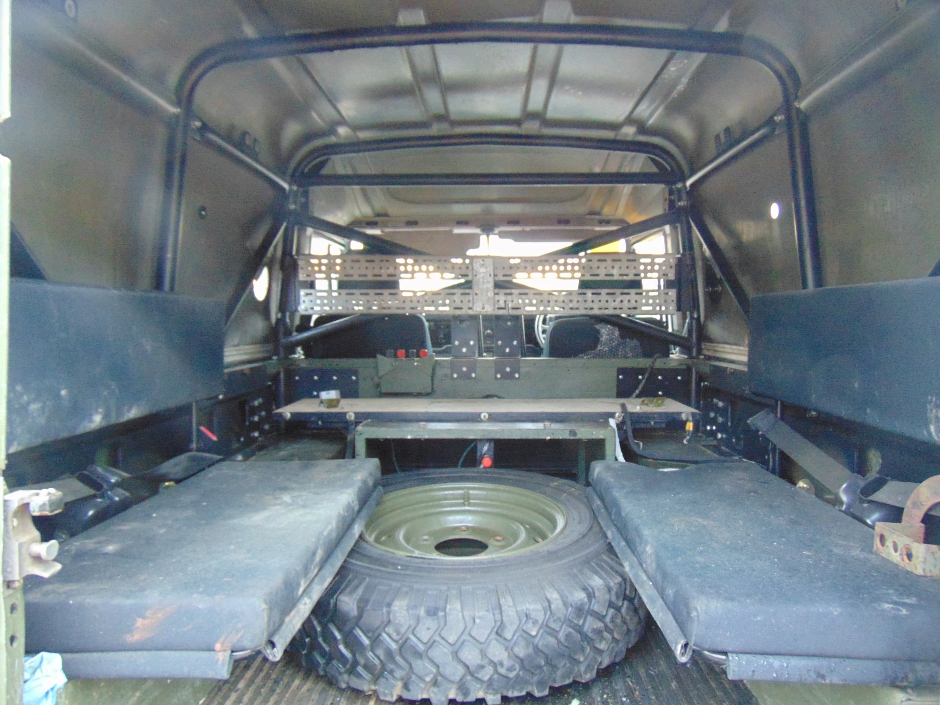 Land Rover Defender TITHONUS 110 Hard Top - Image 13 of 19