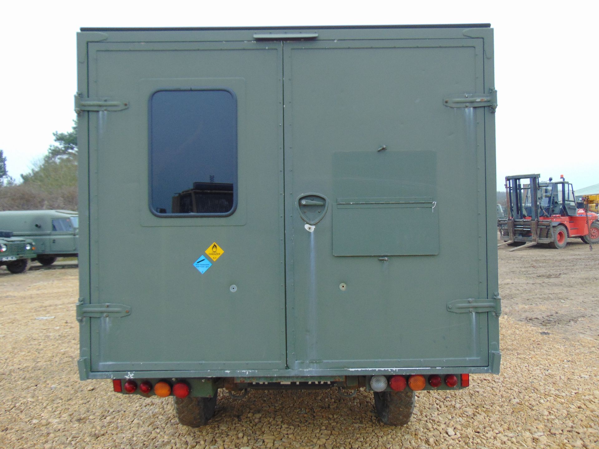 Military Specification Land Rover Wolf 130 ambulance - Image 7 of 19