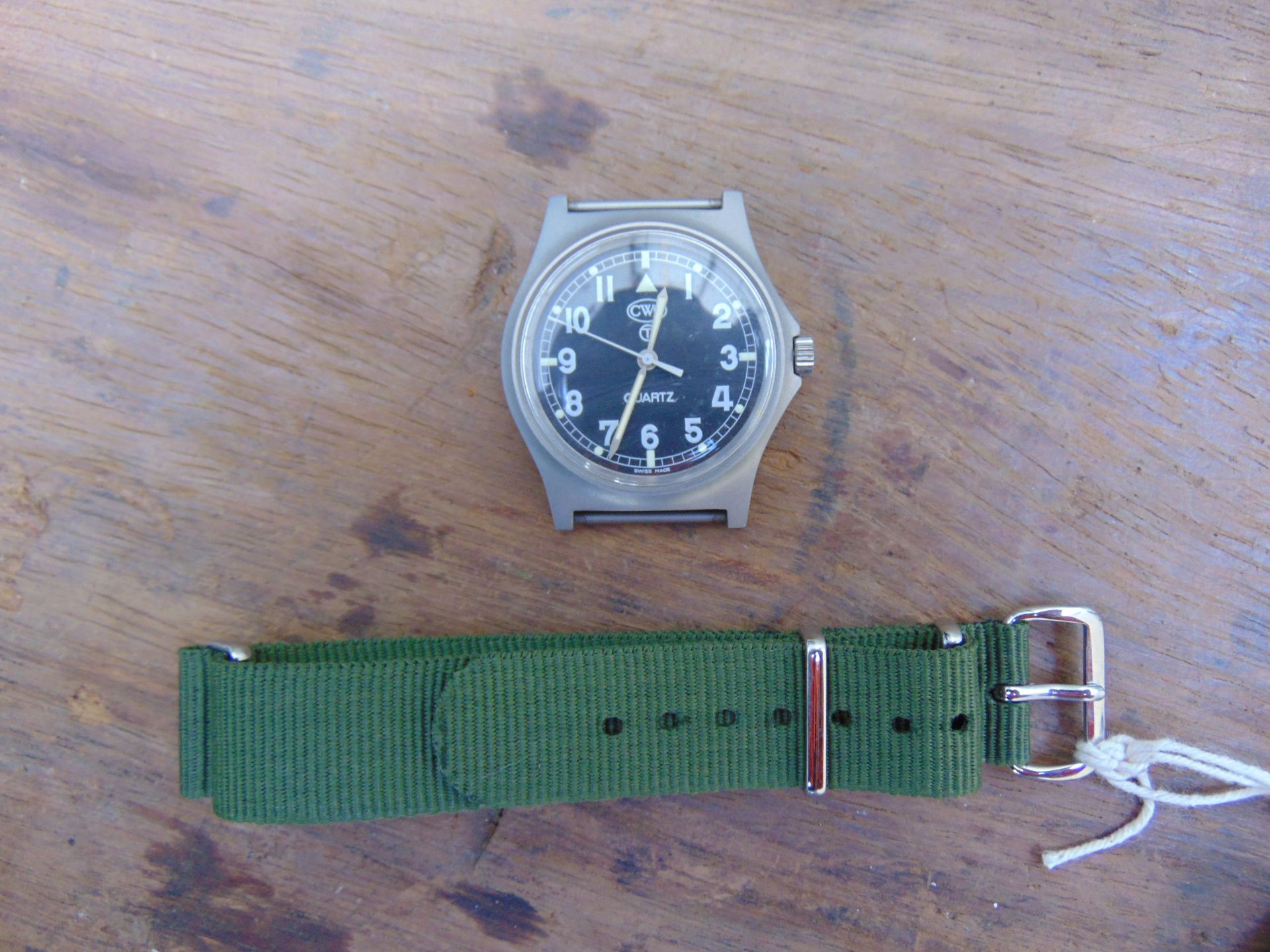 1 Very Rare Genuine British Army, unissued Gulf War CWC quartz wrist watch - Image 3 of 5