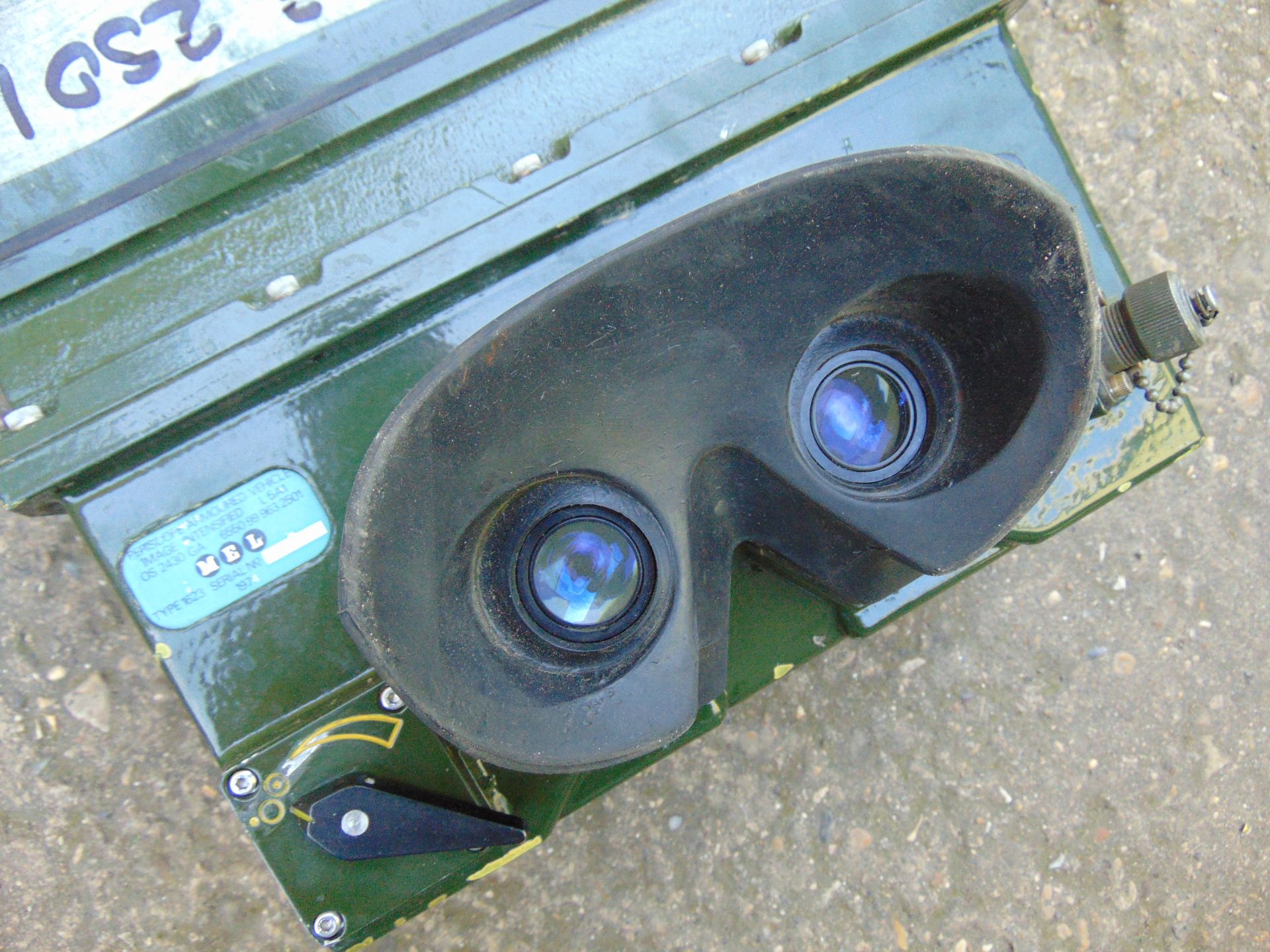 FV430 L5A1 Image Intensified Night Vision Periscope - Image 5 of 6