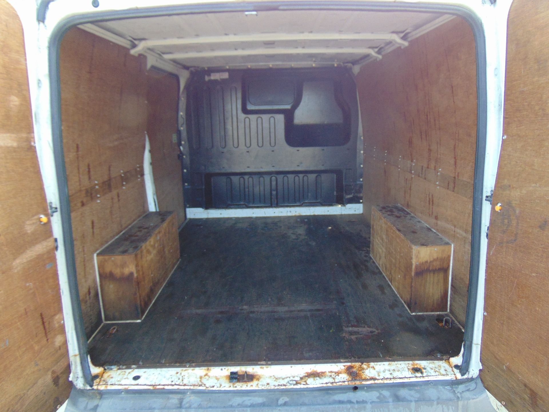 Ford Transit T260 Panel Van - Image 13 of 17