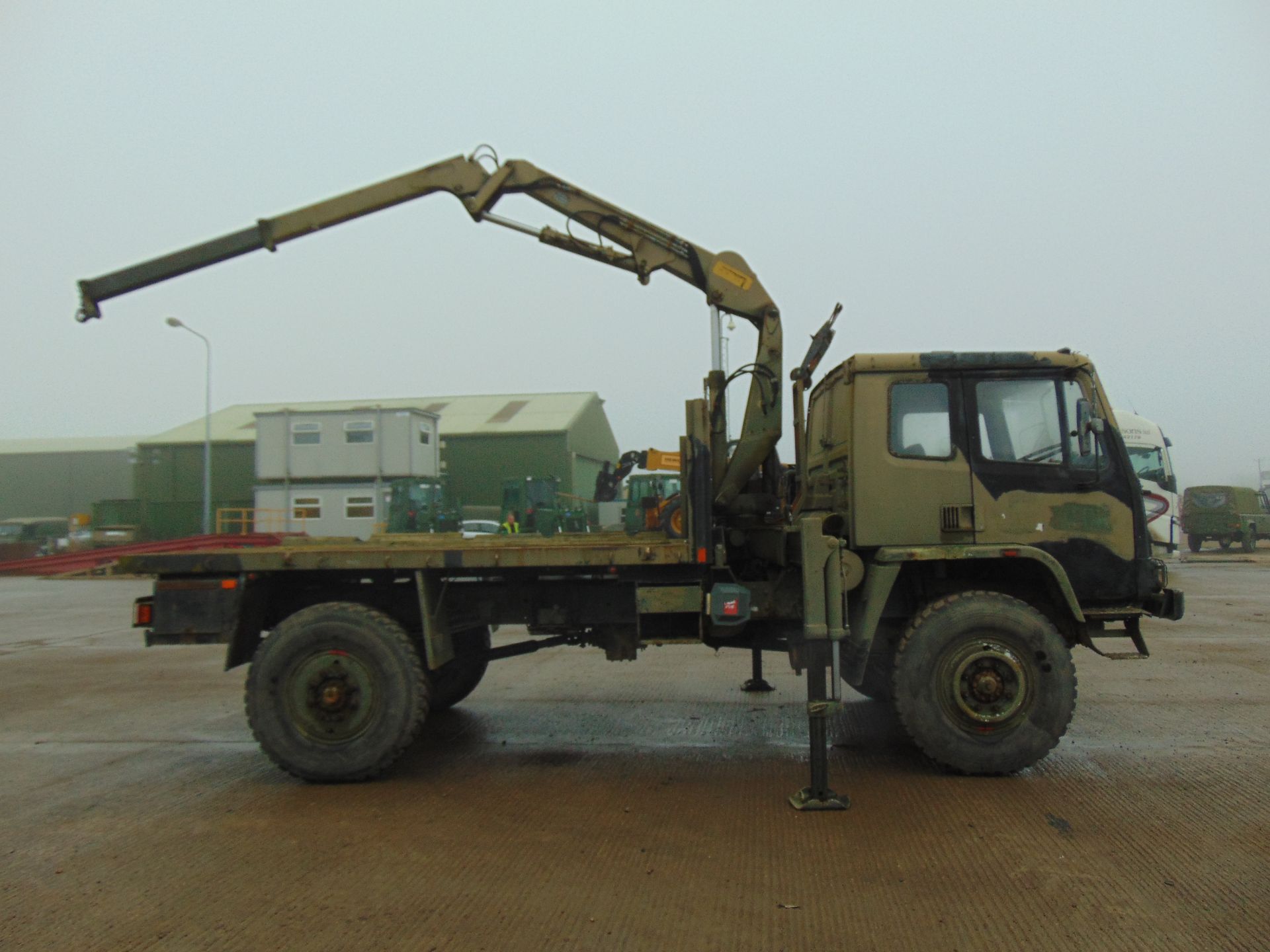 DAF 4X4 Truck complete with Atlas Crane - Image 5 of 18