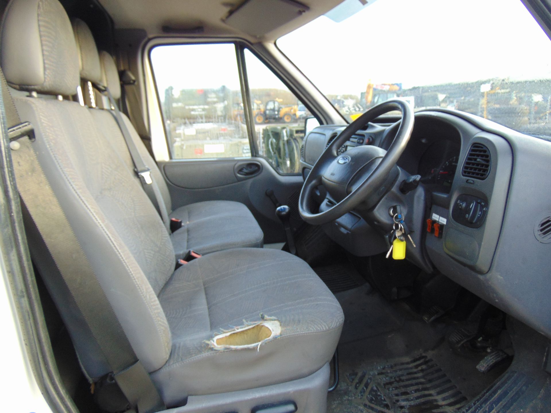 Ford Transit T260 Panel Van - Image 12 of 18