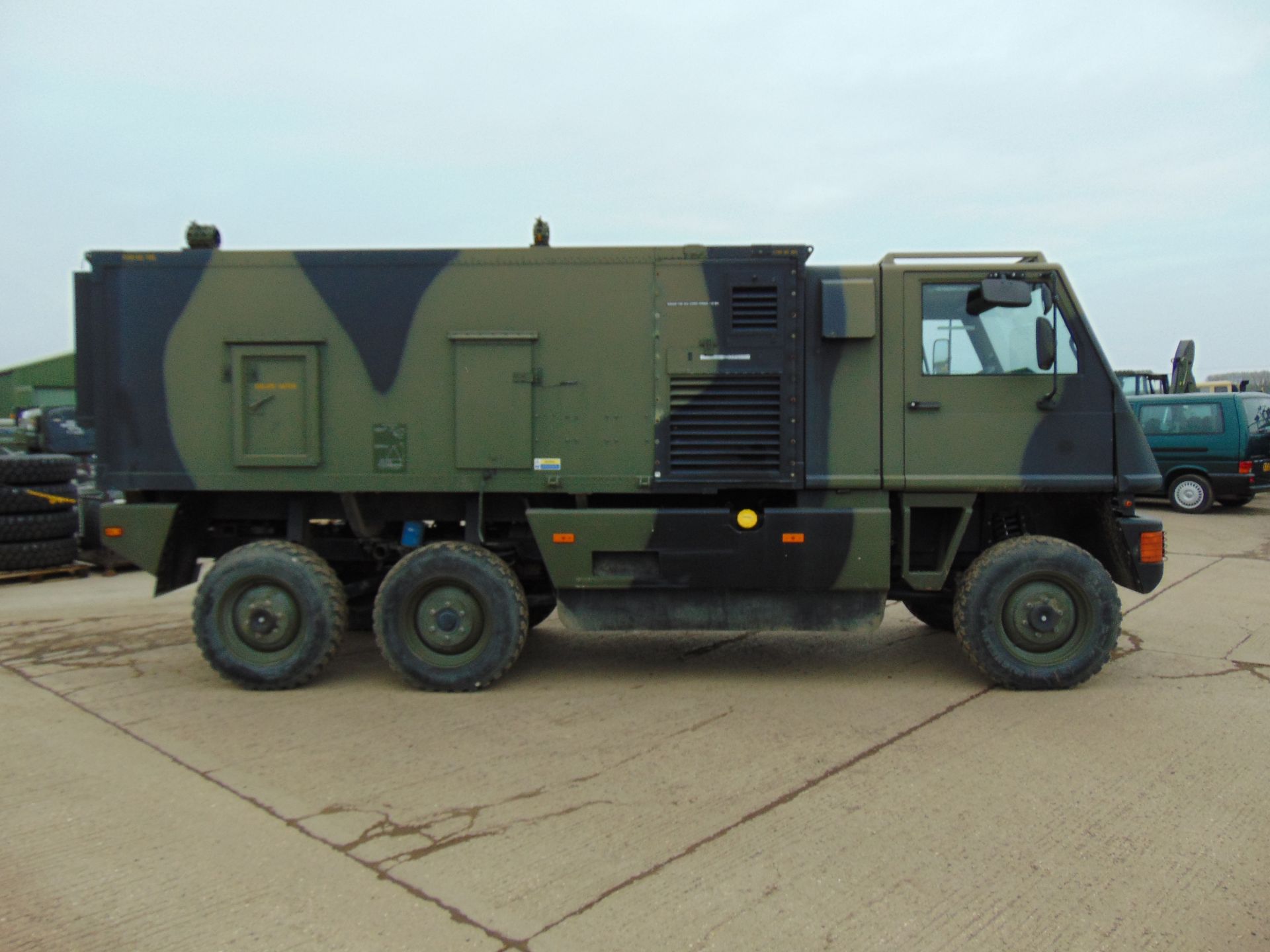 Ex Reserve Left Hand Drive Mowag Bucher Duro II 6x6 High-Mobility Tactical Vehicle - Image 5 of 16