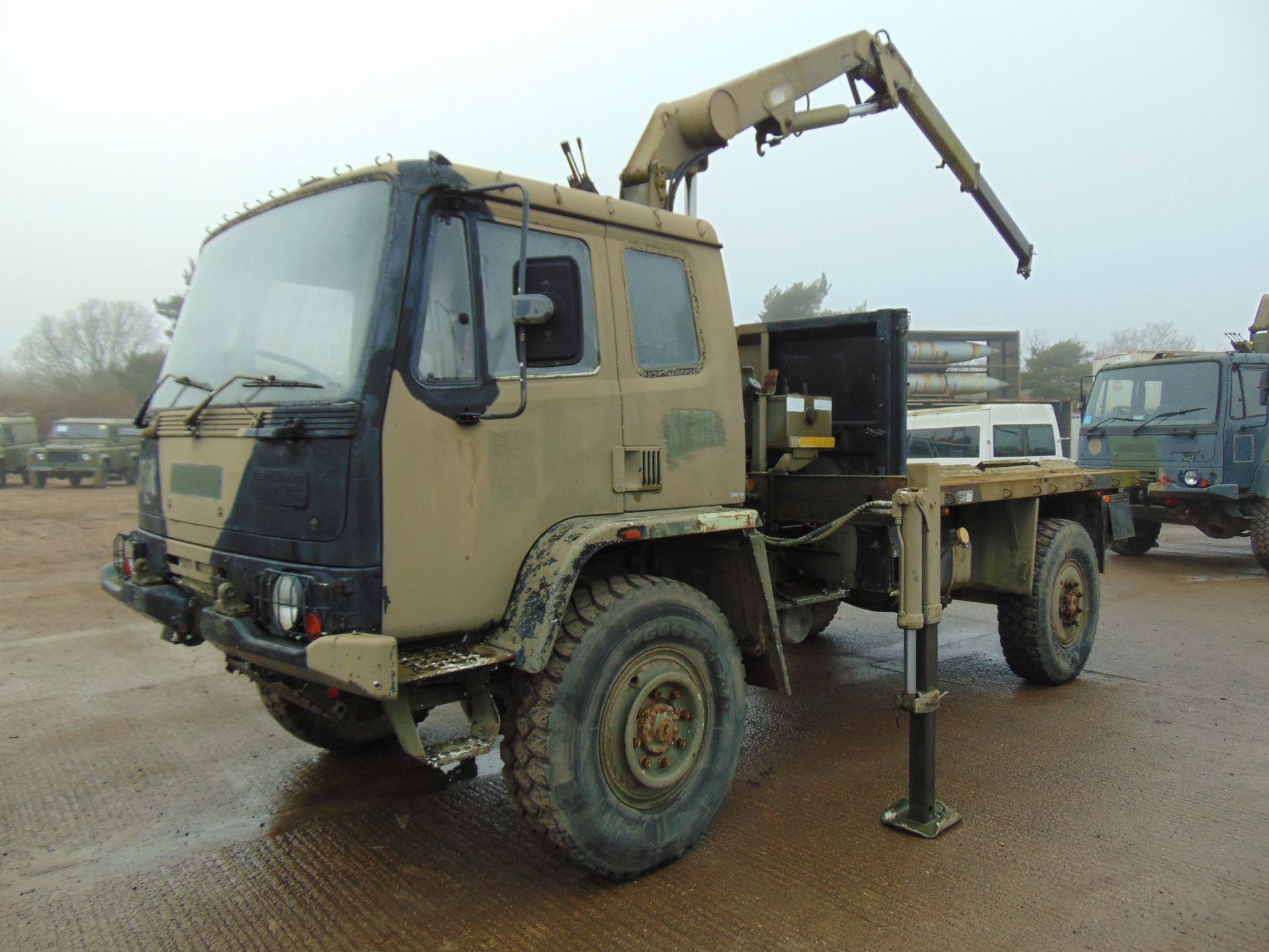 DAF 4X4 Truck complete with Atlas Crane - Image 3 of 18