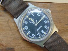 1 Very Rare Genuine Royal Marines, Navy issue 0555, CWC quartz wrist watch complete with date