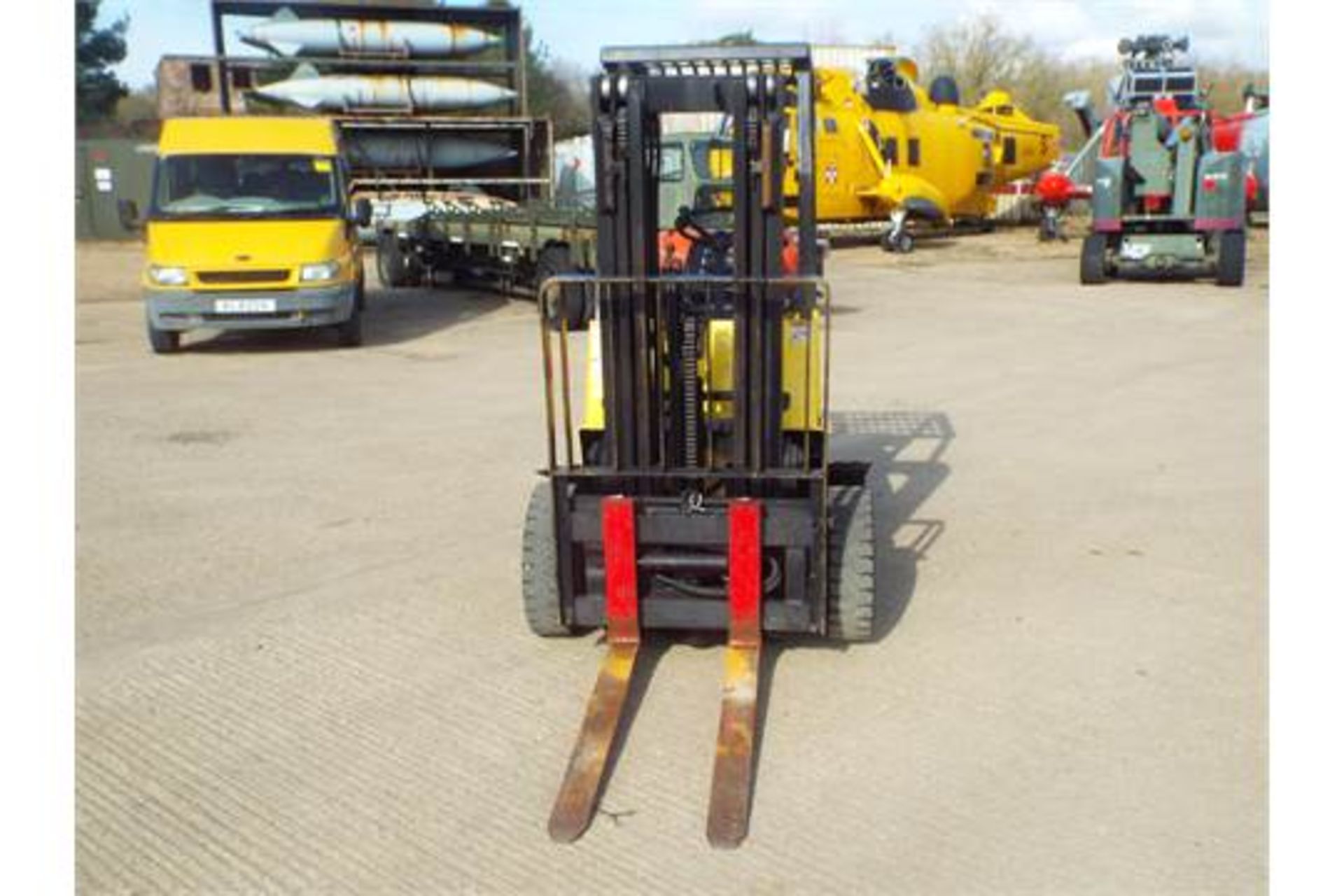 Hyster H1.75XL Counter Balance LPG Container Forklift - Image 3 of 19