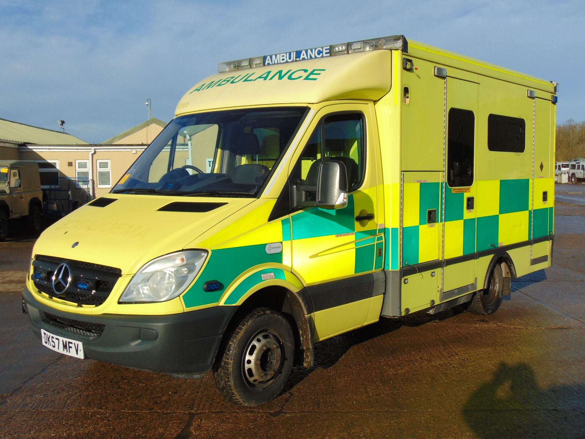 Mercedes Sprinter 515 CDI Turbo diesel ambulance - Image 3 of 22