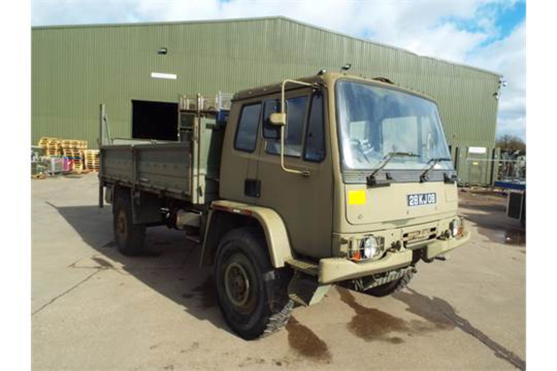 Leyland Daf 45/150 4 x 4 with Ratcliff 1000Kg Tail Lift