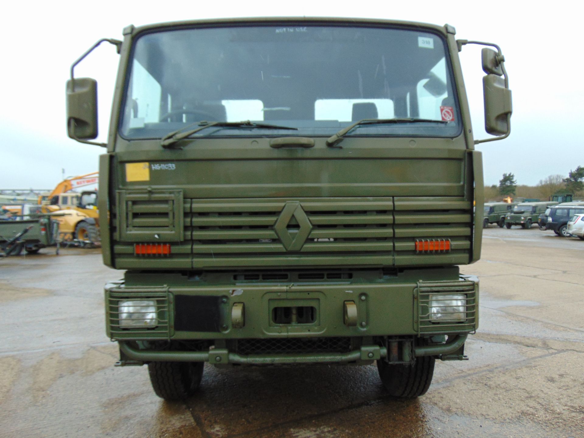 Renault G300 Maxter RHD 4x4 8T Cargo Truck with fitted winch which - Image 2 of 15