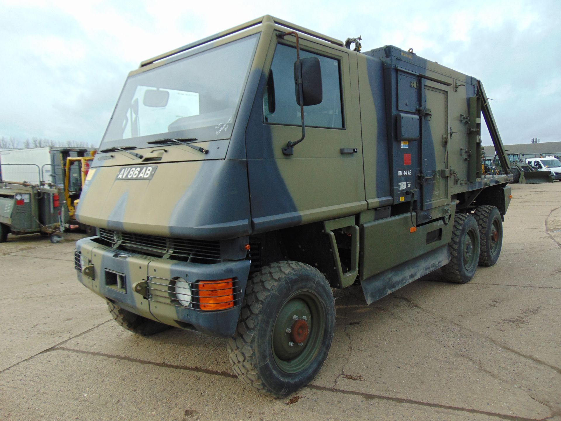 Ex Reserve Left Hand Drive Mowag Bucher Duro II 6x6 High-Mobility Tactical Vehicle - Image 3 of 16