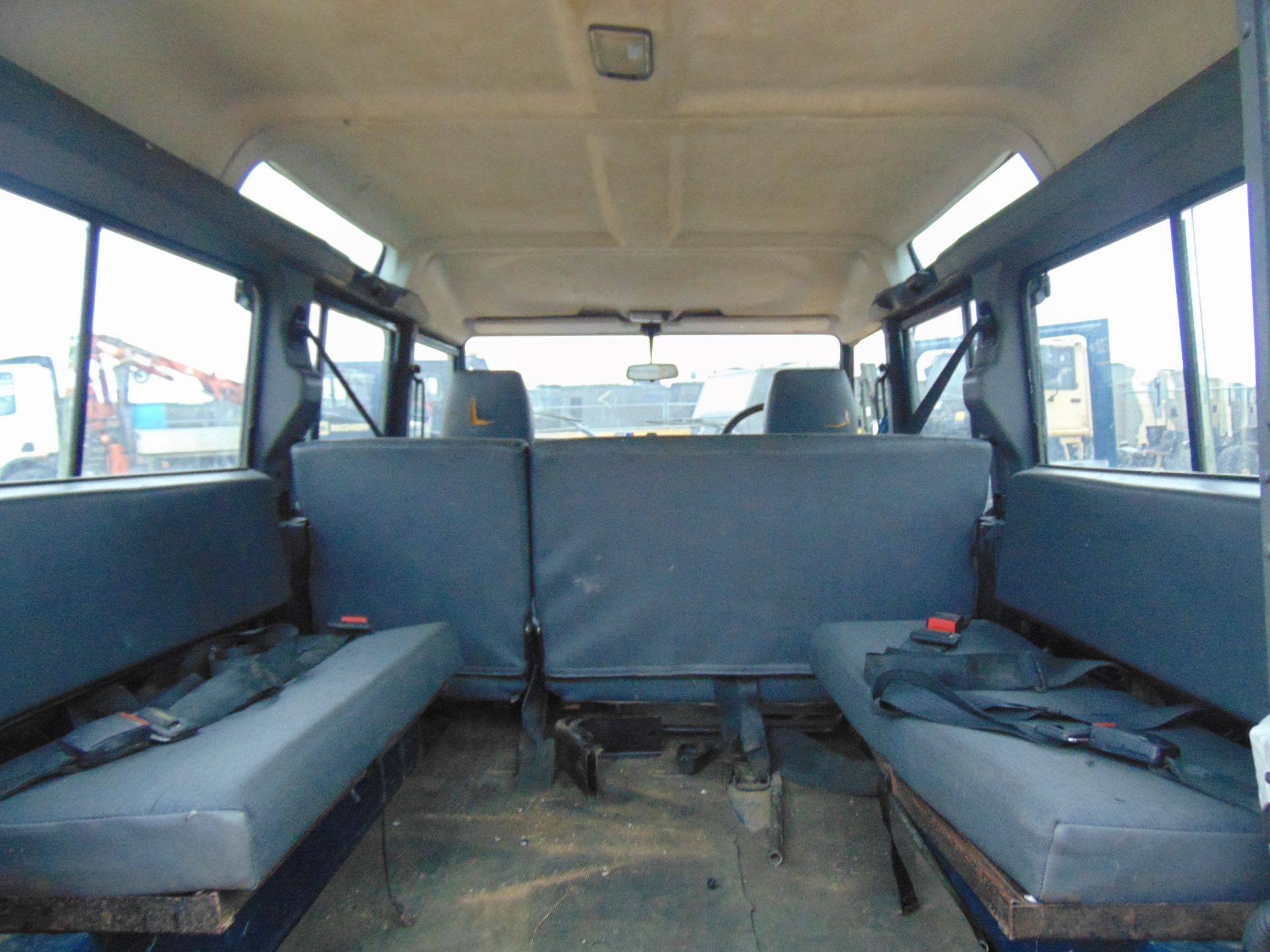 2002 Land Rover 110 TD5 Station Wagon - Image 13 of 20