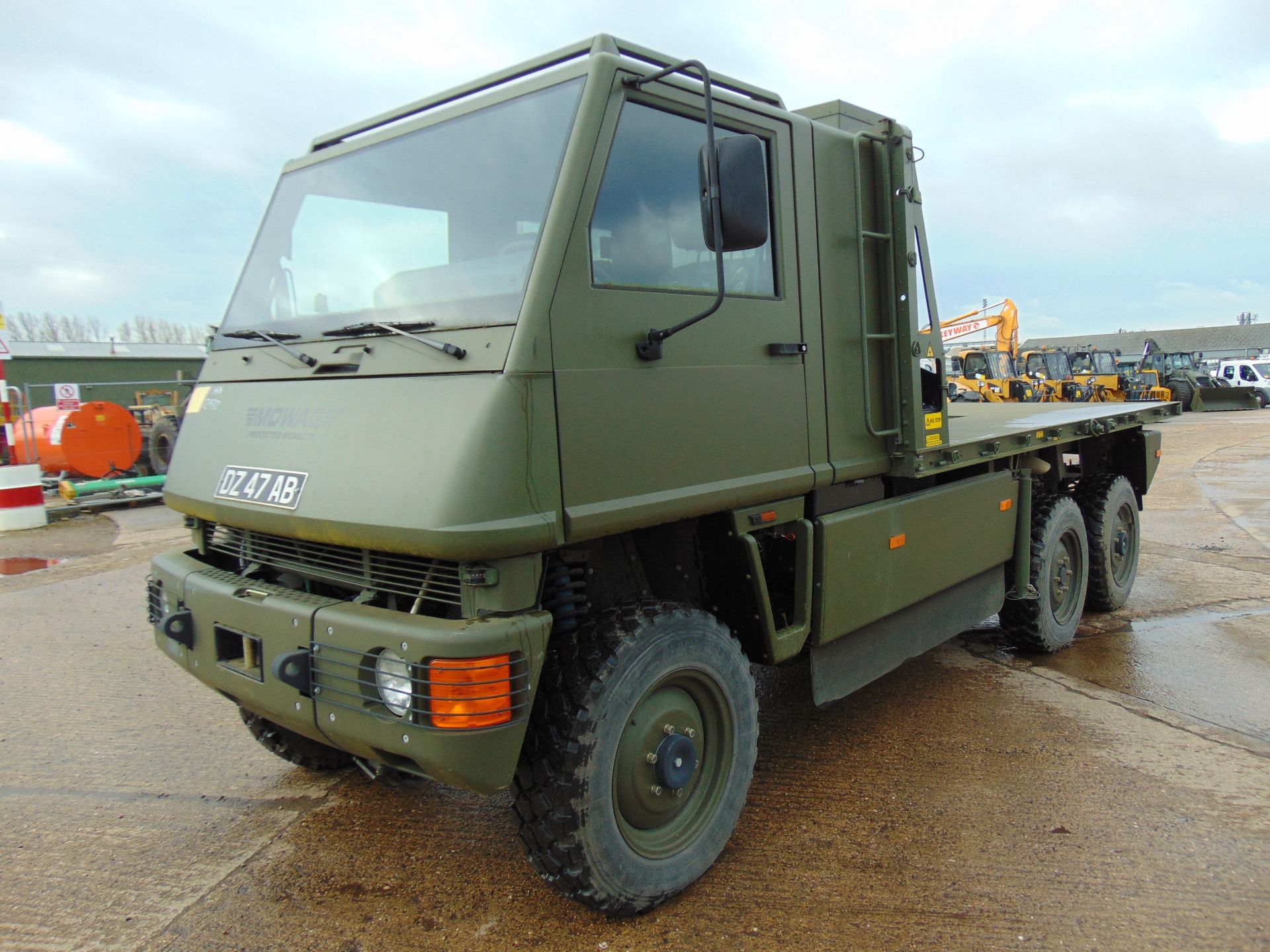 Ex Reserve Left Hand Drive Mowag Bucher Duro II 6x6 Crane Truck - Image 3 of 21