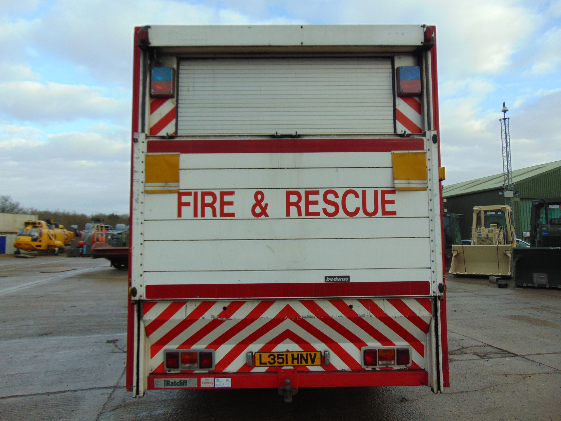 1993 Volvo FL6 18 4 x 2 Incident Response Unit complete with a 1000 Kg Tail Lift - Image 7 of 37