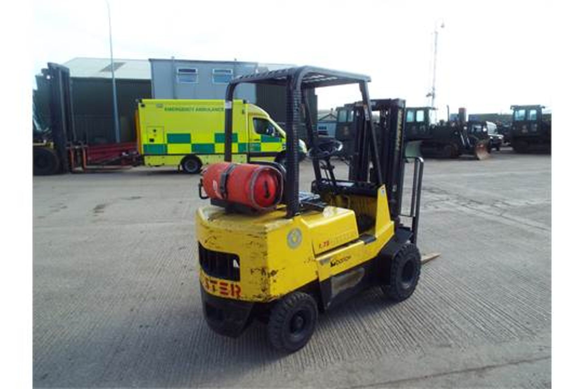 Hyster H1.75XL Counter Balance LPG Container Forklift - Image 7 of 19