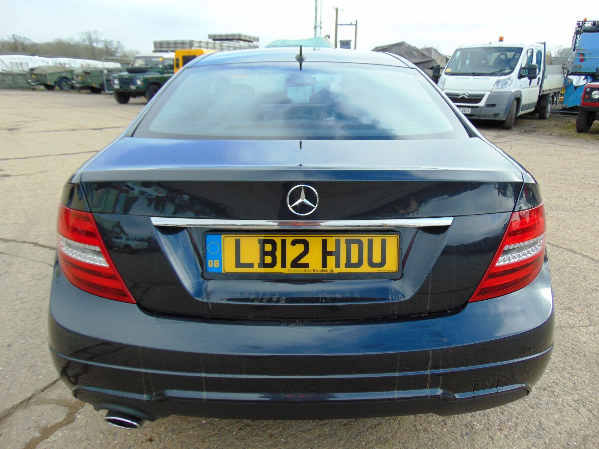 2012 Mercedes-Benz C Class 2.1 C250 CDI BlueEFFICIENCY AMG Sport 4dr Auto ONLY 7,860 miles!!! - Image 7 of 29