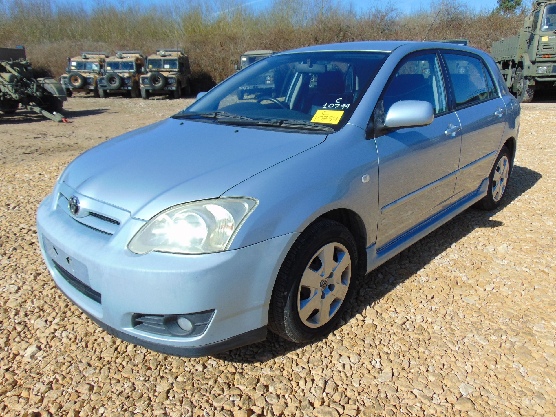 Toyota Corolla 1.6 Petrol Hatchback - Image 3 of 16