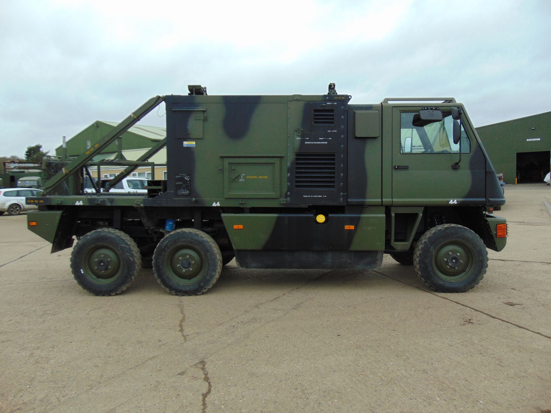 Ex Reserve Left Hand Drive Mowag Bucher Duro II 6x6 High-Mobility Tactical Vehicle - Image 5 of 15