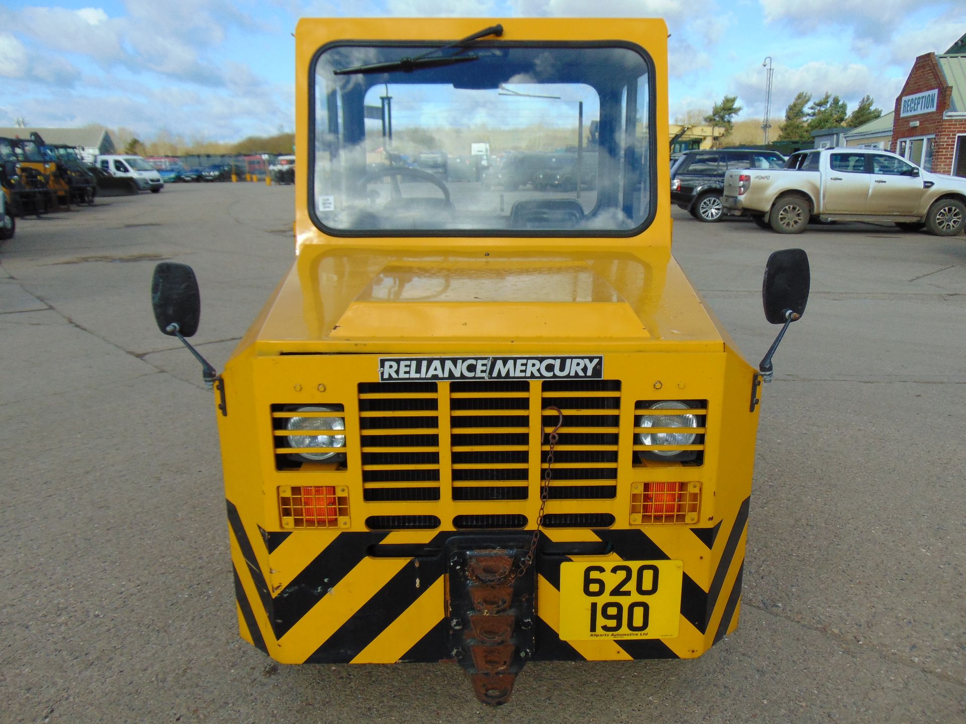 Reliance Mercury 403 Industrial Aircraft - Airport Tug/Towing Tractor - Image 2 of 18