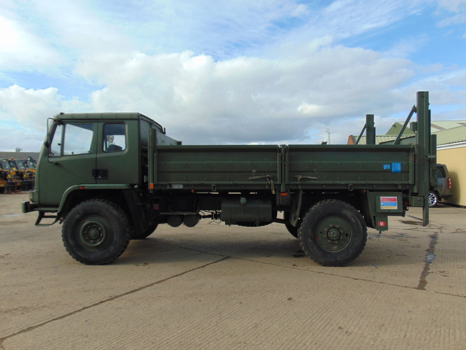 Leyland Daf 45/150 4 x 4 with Ratcliff 1000Kg Tail Lift - Image 4 of 19