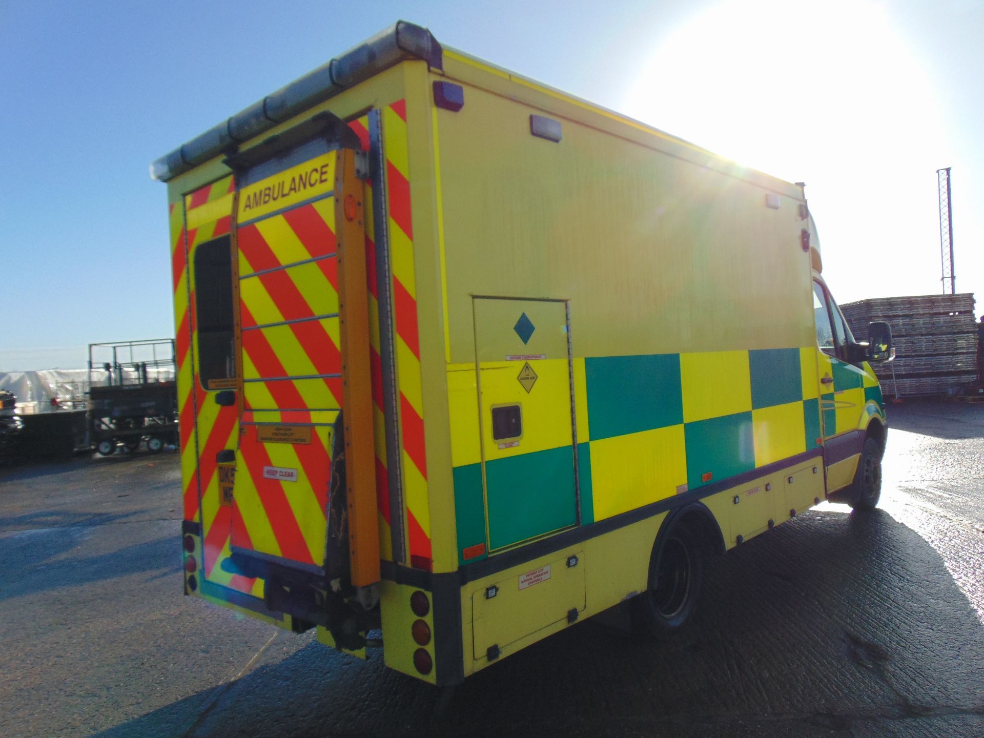 Mercedes Sprinter 515 CDI Turbo diesel ambulance - Image 6 of 22