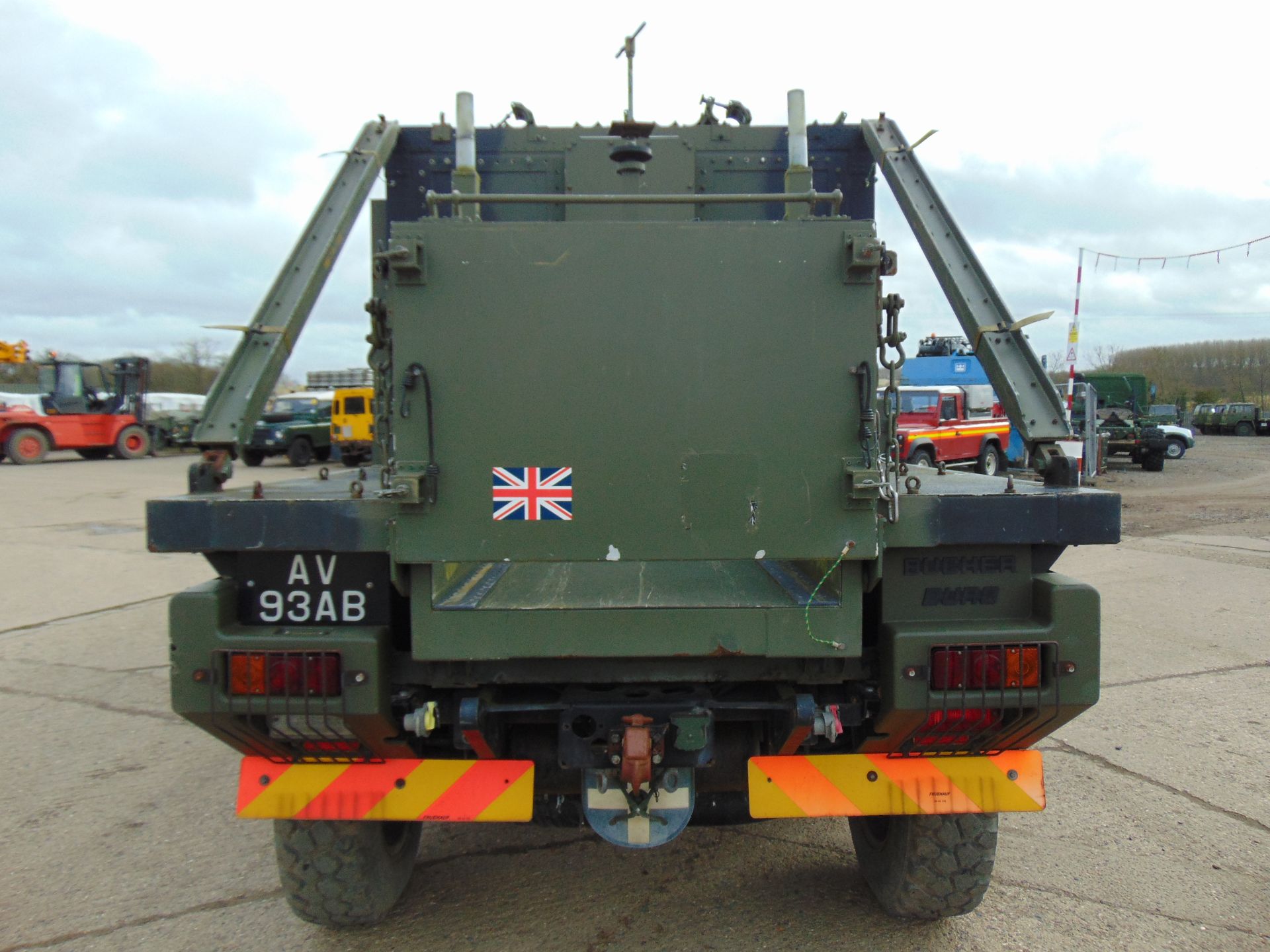 Ex Reserve Left Hand Drive Mowag Bucher Duro II 6x6 High-Mobility Tactical Vehicle - Image 7 of 16