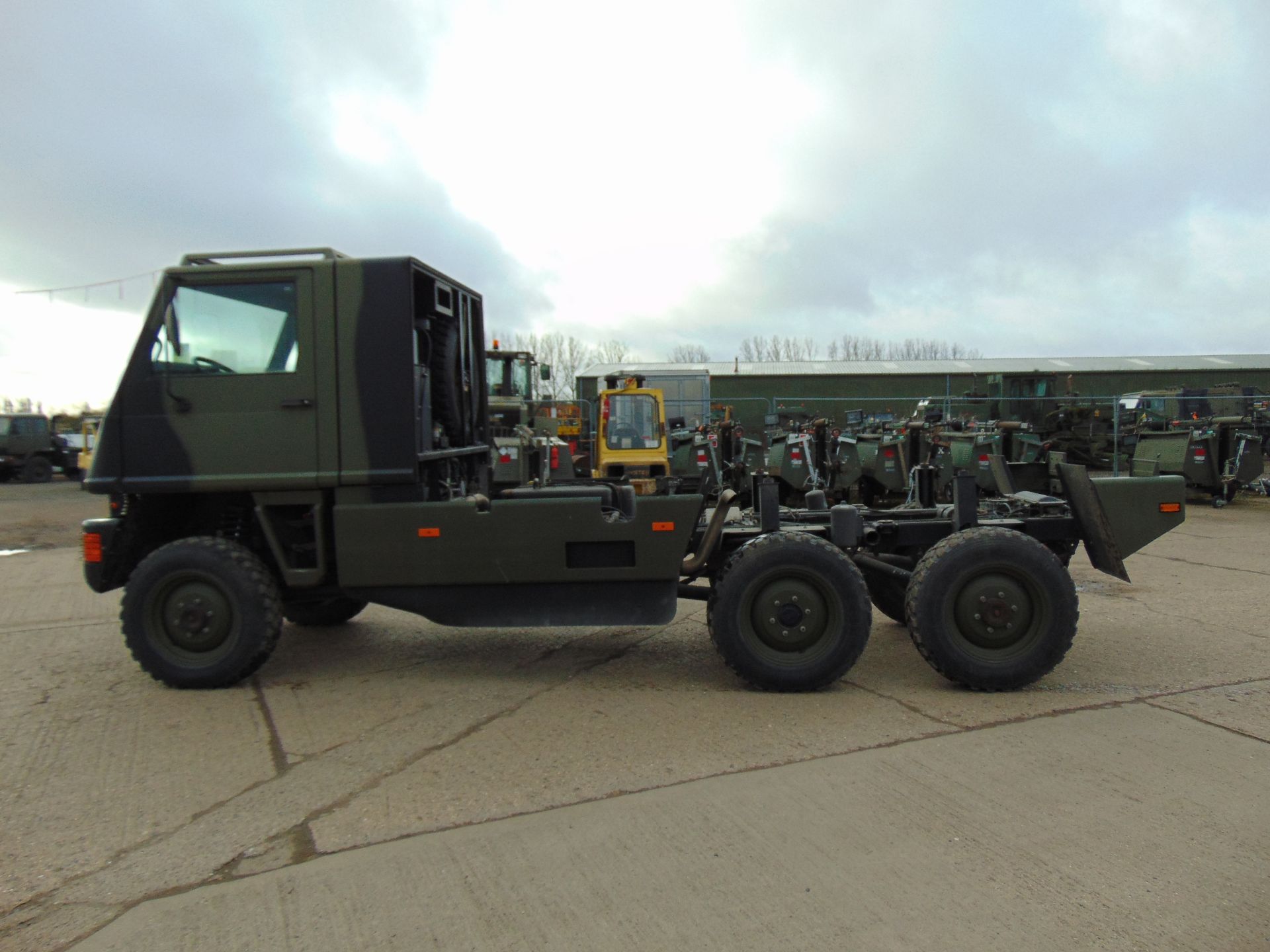 Ex Reserve Left Hand Drive Mowag Bucher Duro II 6x6 High-Mobility Tactical Vehicle - Image 4 of 14