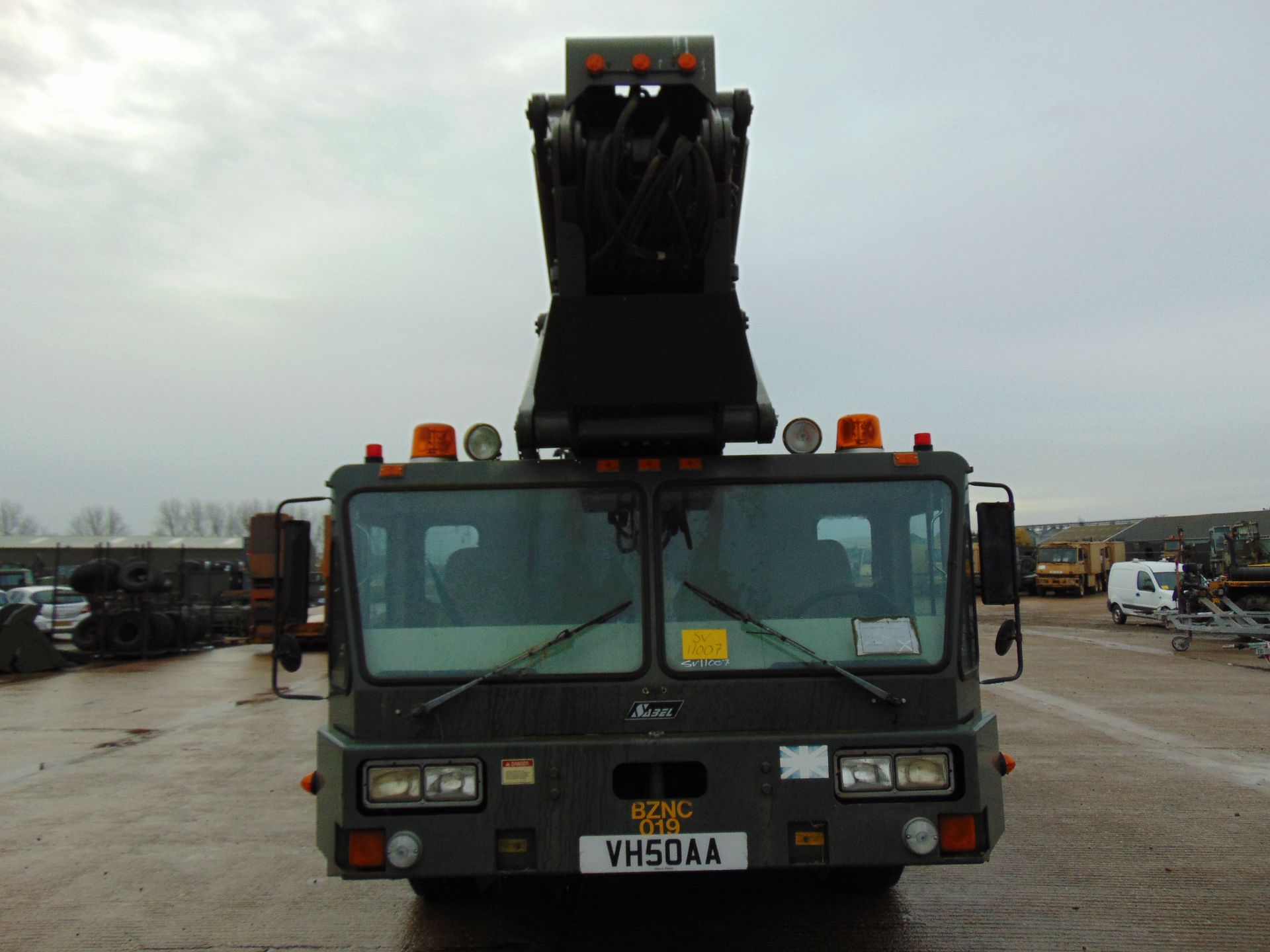 Condor 125S Elevating and Rotating Aerial Work Platform on 2000 Sabel 6x6 Truck - Image 2 of 32