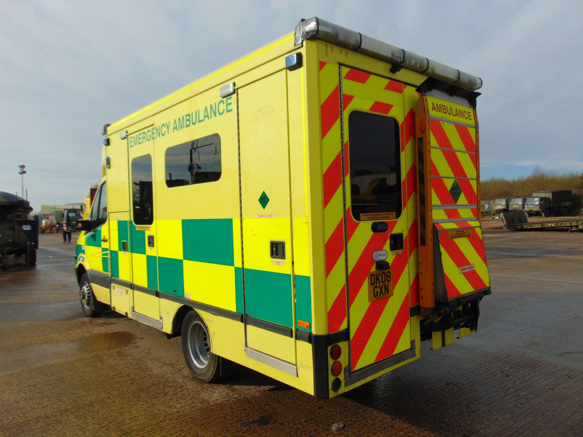 Mercedes Sprinter 515 CDI Turbo diesel ambulance - Image 8 of 20